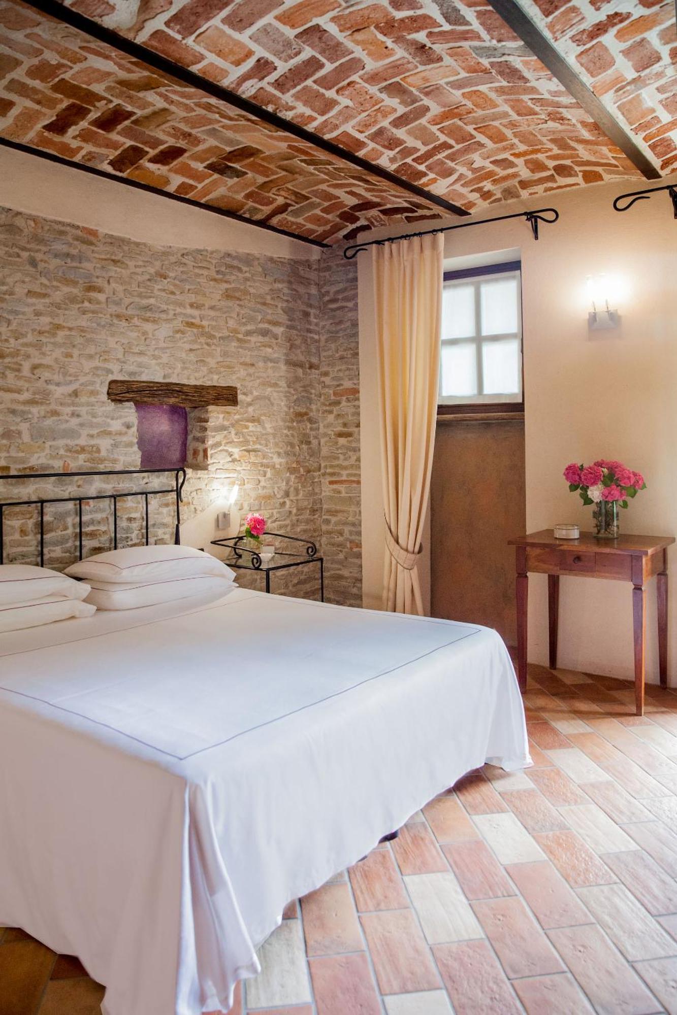 Hotel Relais Montemarino Borgomale Zewnętrze zdjęcie